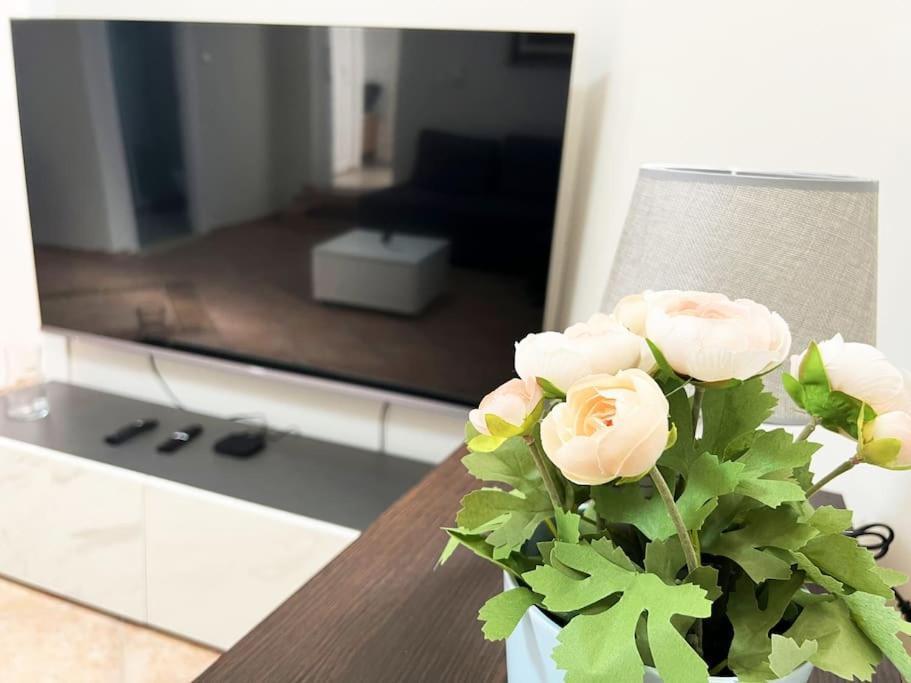 Eva'S Villas 2室温馨庭院拥有私家停车位 Glyka Nera ภายนอก รูปภาพ